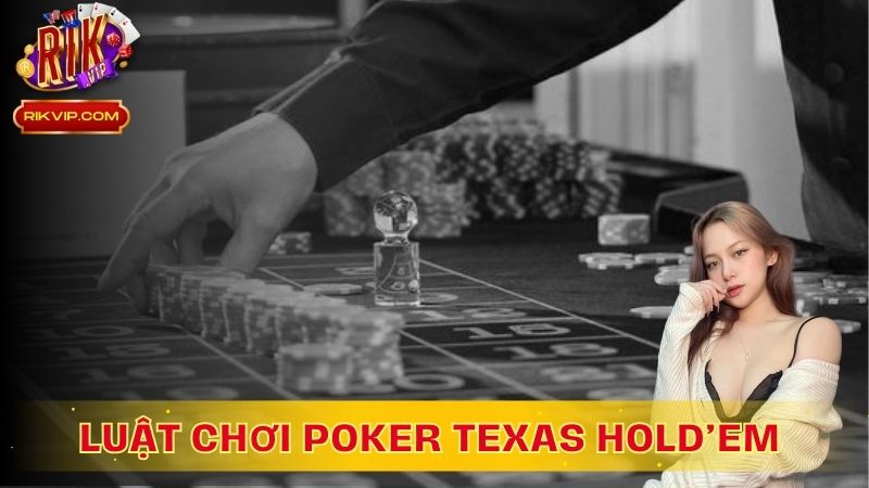 Poker Texas Hold’em được chơi với bộ bài tiêu chuẩn gồm 52 lá.